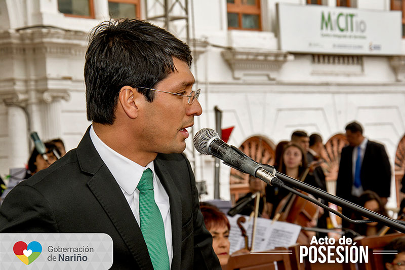CAMILO ROMERO SE POSESIONA COMO NUEVO GOBERNADOR DE NARIÑO